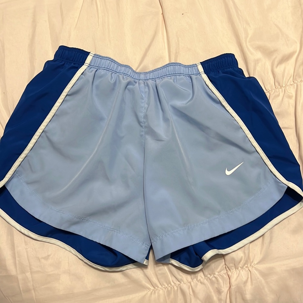 Nike Dri-fit two toned shorts